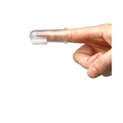 Cepillo de dientes y encías en silicona