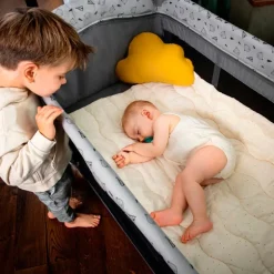 Cuna viaje 2 altura Mickey