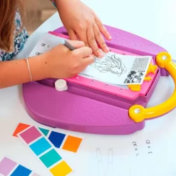 Fashion Designer Diseña la Moda