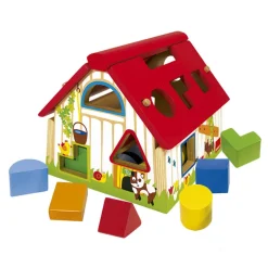 Granja de Madera con Formas Geométricas