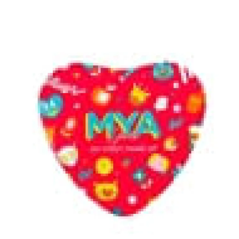 MYA GIRLS Corazón de Maquillaje My First Make Up