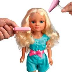 Nancy Un Día en la Peluquería