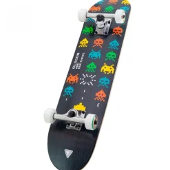 Skateboard Space Invaders